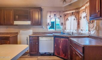 27651 S Canoa Rd, Amado, AZ 85645