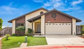 2033 FIESTA Gln, Escondido, CA 92027