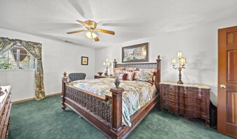 17832 Windsor Ln, Anderson, CA 96007