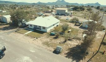 1013 Peachtree Cir, Alpine, TX 79830