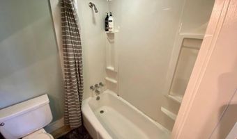 96 Rhode Island Ave 6, Newport, RI 02840