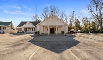 208 S Main St, Abbeville, SC 29620