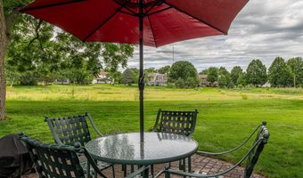 7549 W Village Crest Dr, Madison, WI 53719