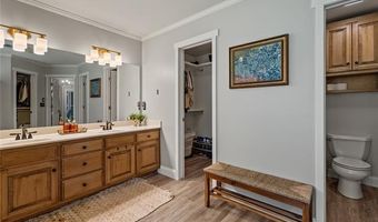 1257 East Dr, Bartlesville, OK 74006