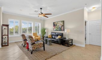 6903 CRESTPOINT Dr, Apollo Beach, FL 33572