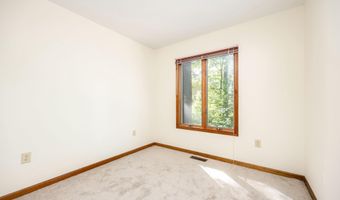 22 Sailors Way, Berlin, MD 21811
