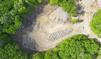 60 Boxwood Dr, Auburn, NH 03032