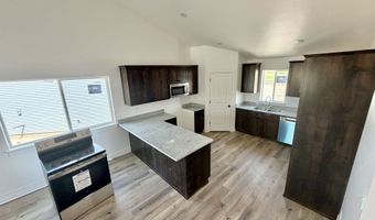 1890 Brynwood Ave, Chubbuck, ID 83202