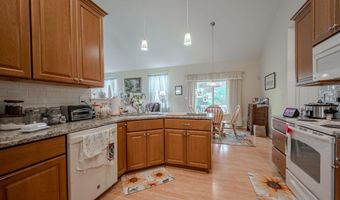 631 SUNRISE Dr, Clayton, DE 19938