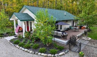 5441 Valley Rd, Alanson, MI 49706