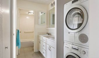 98-410 Koauka Loop, Aiea, HI 96701