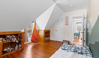 9 Kelsea Ave, Center Harbor, NH 03226