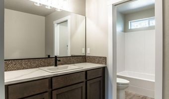 7587 E Duke Ln, Athol, ID 83801