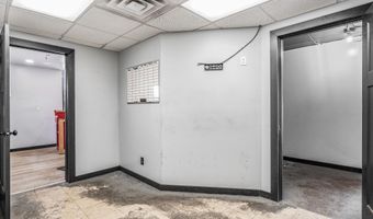 1712 S Wayne Ave, Auburn, IN 46706