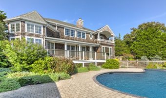 55 Cliff Rd, Amagansett, NY 11930