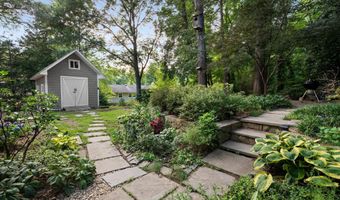 8721 WATERFORD Rd, Alexandria, VA 22308