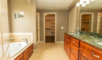 3800 SW Hollowbrook St, Bentonville, AR 72713
