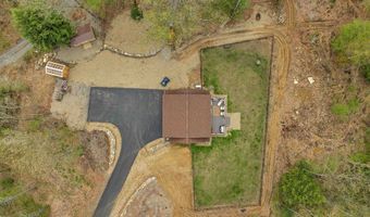 194 Hurricane Rd, Belmont, NH 03220