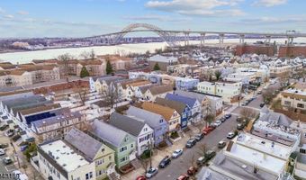 84 W 3rd St, Bayonne, NJ 07002