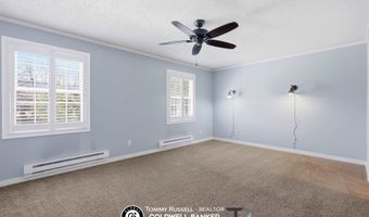 3920 Eagle Dr, Casper, WY 82604