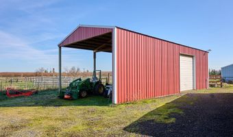 10093 Wiseacre Ln, Aurora, OR 97002