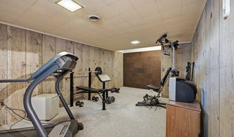 1138 Village Ln, Ashland, OH 44805