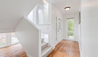 674 Clubhouse Dr, Aptos, CA 95003
