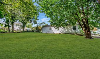97 PHEASANT Dr, Bayville, NJ 08721