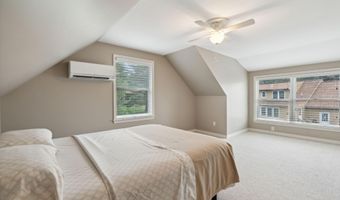 11 Concord Pl, Auburn, ME 04210