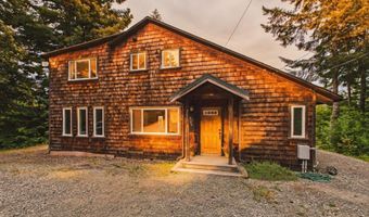 7090 Fickle Hill Rd, Arcata, CA 95521