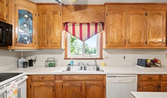 201 Frazier Rd, Altavista, VA 24517