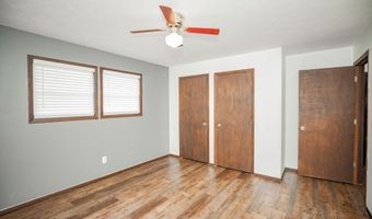 4825 Sycamore St, Aldrich, MO 65601