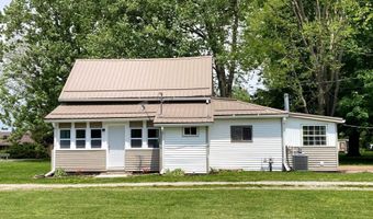 251 N Snowden St, Andrews, IN 46702