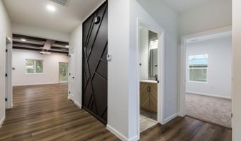 380 Deluvina Pl SW, Albuquerque, NM 87105