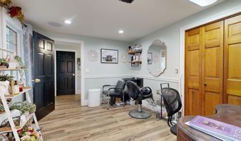 22 Cote Dr, Arundel, ME 04046