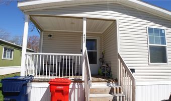 452 Westwoods, Amherst, OH 44001