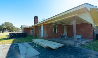 211 Perry Dr, Abbeville, LA 70510