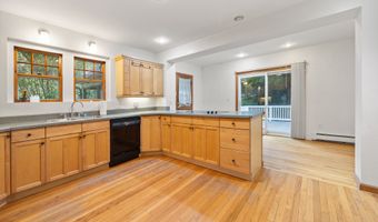 479 Blacks Rd, Cheshire, CT 06410
