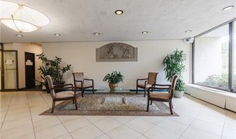 2625 Park Ave 9S, Bridgeport, CT 06604