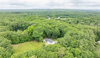 146 Old Sandown Rd, Chester, NH 03036