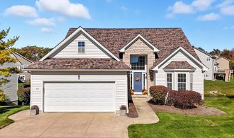 617 Eaton Dr, Aurora, OH 44202