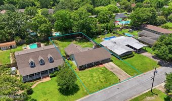319 Eastview Dr, Biloxi, MS 39531