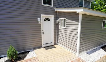 533 E 4TH St, Laurel, DE 19956