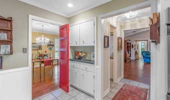 720 Cobblestone Dr, Shreveport, LA 71106