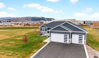 10869 Cumberland Rd, Chubbuck, ID 83202