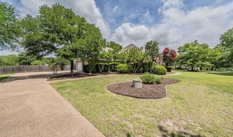 1304 Greenview Dr, Aledo, TX 76008