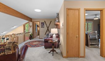 129 Woodbury, Blakeslee, PA 18610