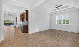 830 MANNS HARBOR Dr, Apollo Beach, FL 33572