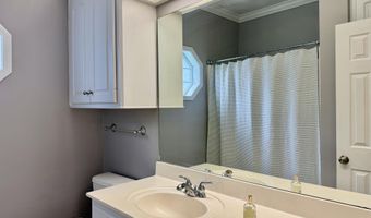 205 Stonebriar Ln, Brandon, MS 39042