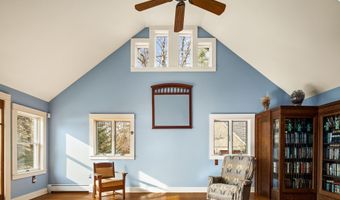 12 Ashley Dr, Belfast, ME 04915